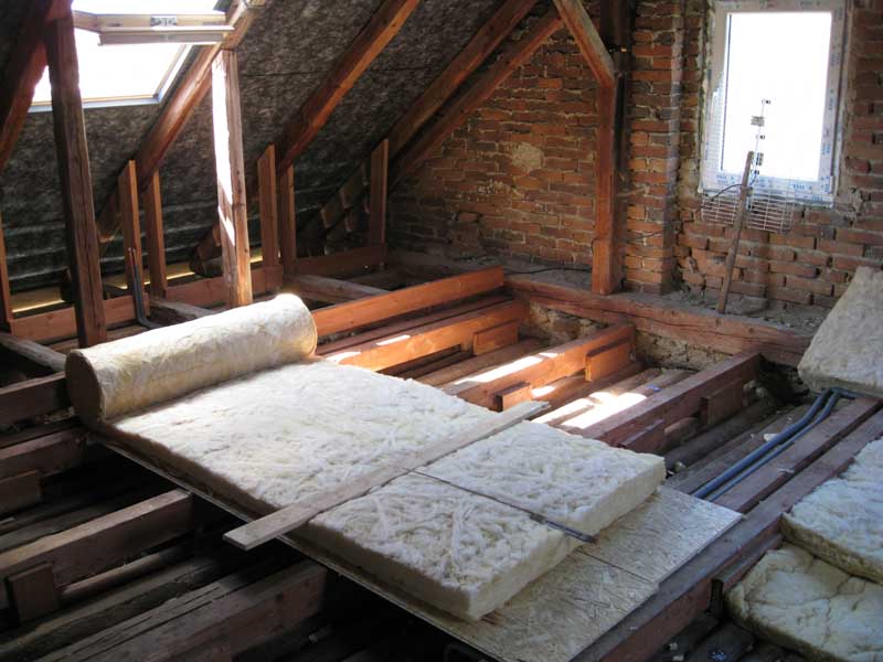 Bělá u Malont půdní vestavba, podlaha